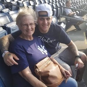 Meet your Posher, Elijah